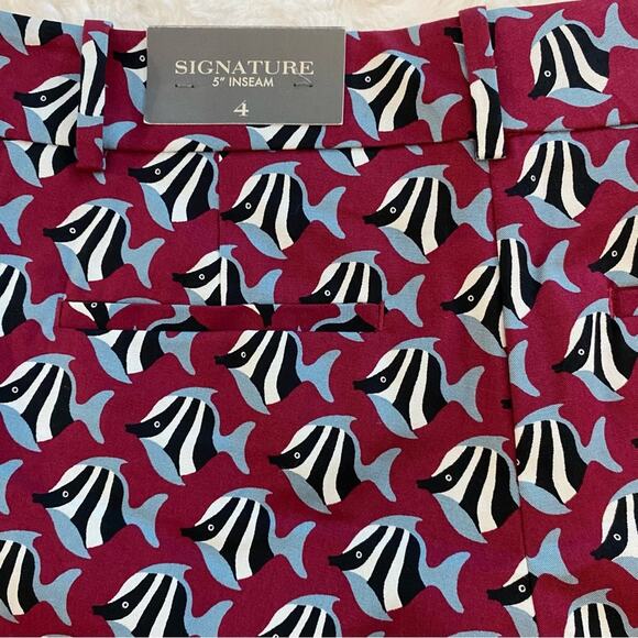 Ann Taylor Chino Purple Fish Signature 5” Inseam Shorts Size 4 Women - Picture 10 of 12